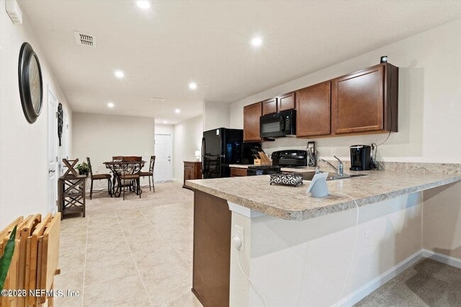 Photo - 5893 Creekside Crossing Dr