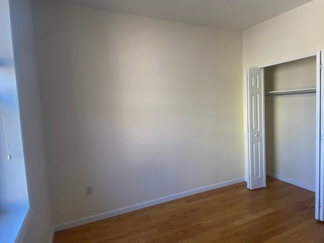 Photo - 45-47 Newkirk St