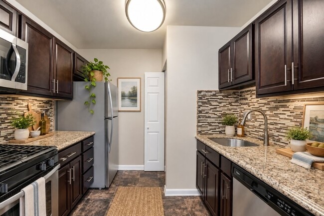 Photo - Willow Lake Apartment Homes