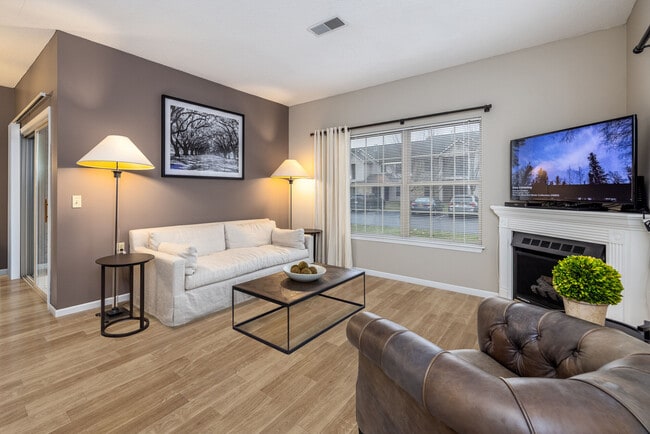 Building Photo - Coventry Apartments