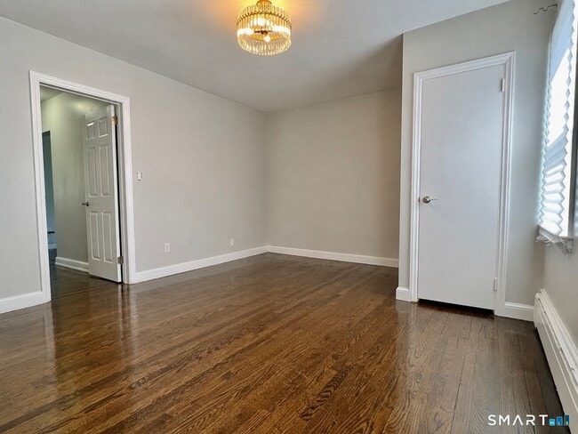 Photo - 444 Huntington Rd