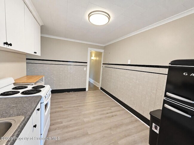 Photo - 2510 Boulevard Ave Unit 2