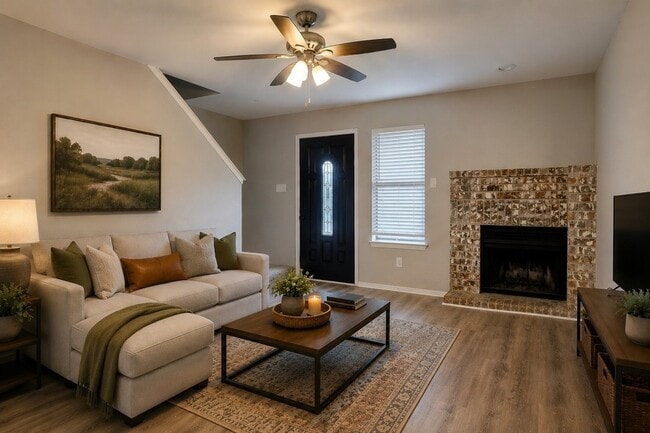 Photo - 711 Wolftrap Dr