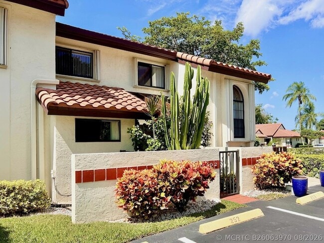 Photo - 10615 Ocean Palm Way Unit 102
