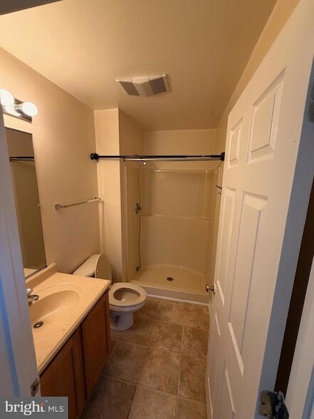 Photo - 1169 Commercial Ct