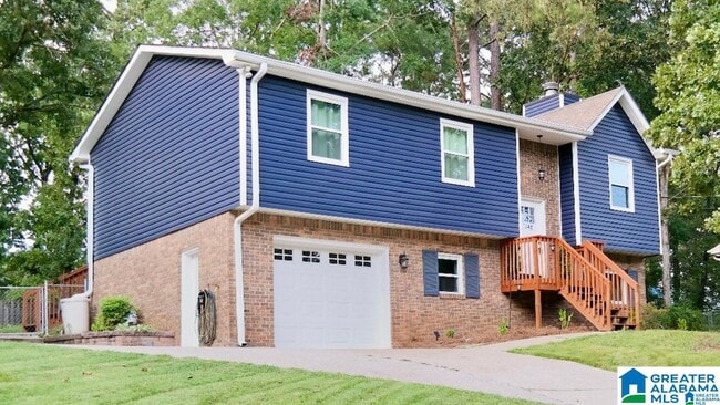 Photo - 1248 MacQueen Dr