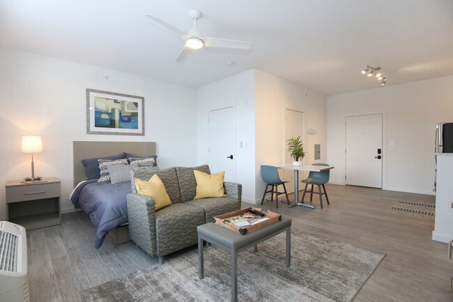 Studio Plus - Studios180 - Short/Long Term Leases