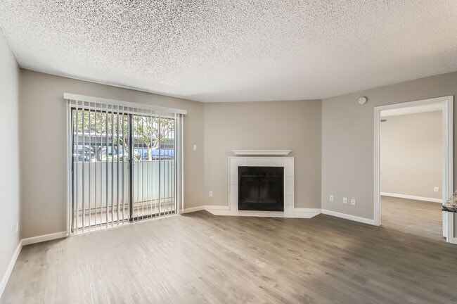 Photo - Fieldcrest Apartments