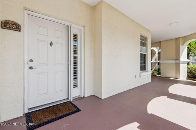 Building Photo - 425 S Ocean Grande Dr Unit 102