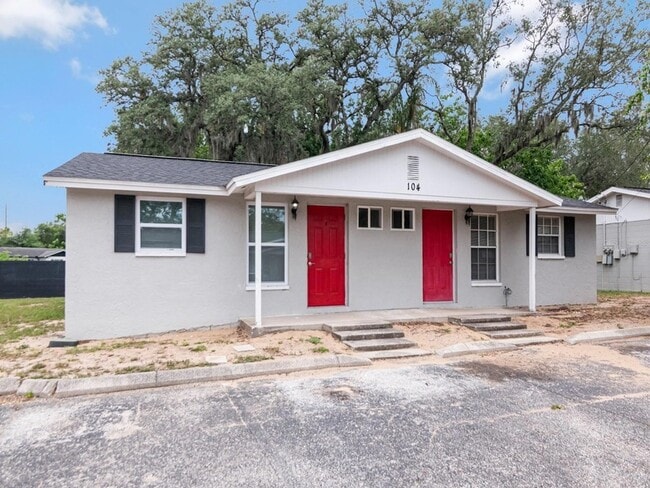 Building Photo - 104 Karde Ln