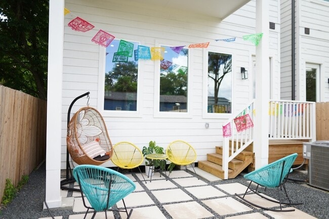 Photo - 1504 Evelyn St