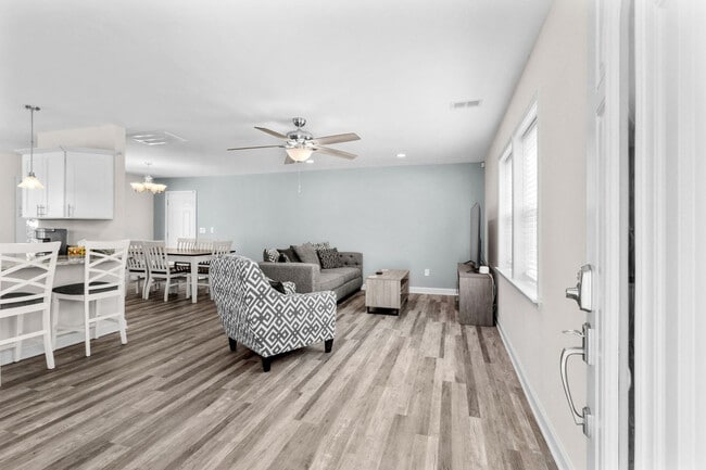 Photo - 433 Belle Dr Unit SI ID1570205P