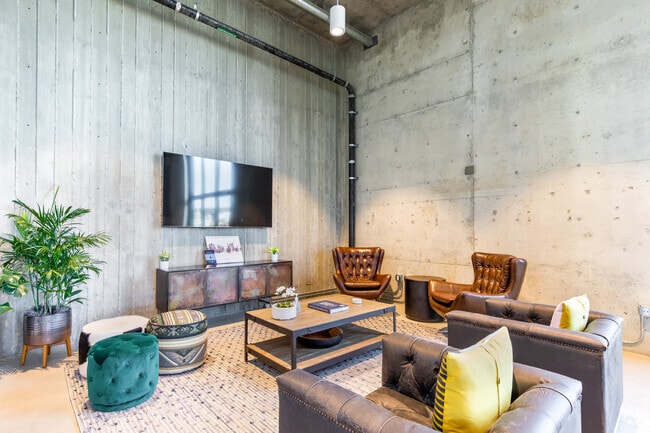 Clubhouse - ** The Union ** Luxury and Modernity **