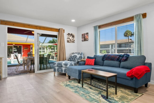 Photo - 1019 SE 40th St Unit ID1334302P