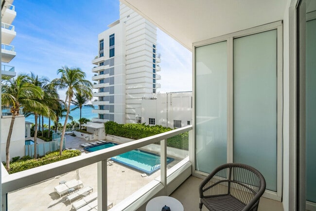 Photo - 4360 Collins Ave Unit SI FL7-ID1540557P