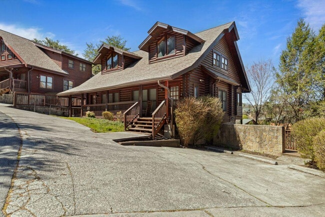 Photo - 741 Golf View Blvd Unit ID1266621P