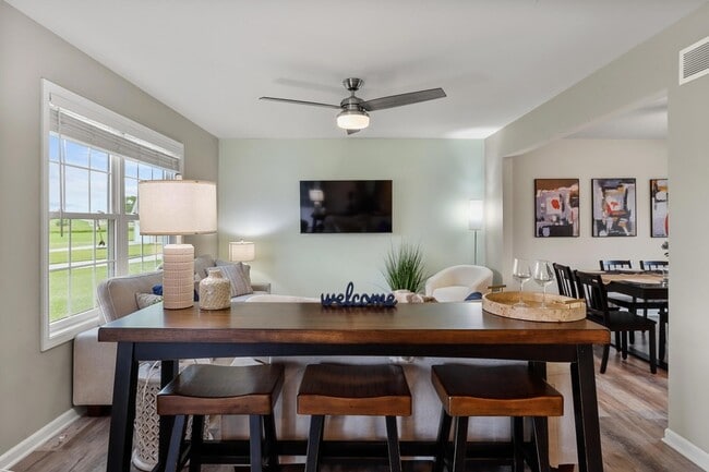 Photo - 1631 Smith Ln