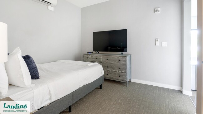 Photo - 5040 Linbar Dr Unit 108