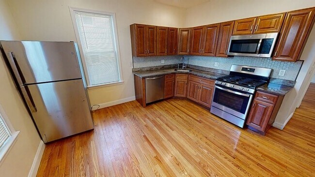 Photo - 55 Hazleton St Unit 2