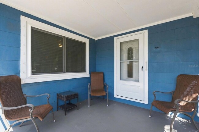 Photo - 7660 54th St N