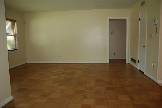 Photo - 7518 El Rancho St