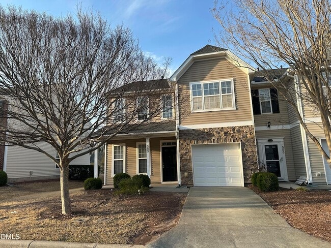 Photo - 553 Writers Way