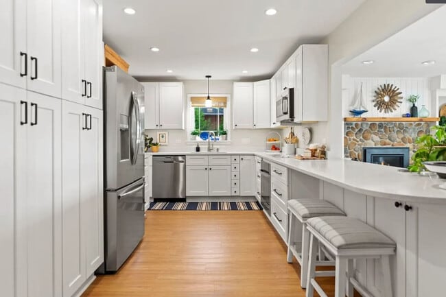 Photo - 4612 W Lake Shore Dr Unit SI ID1560829P