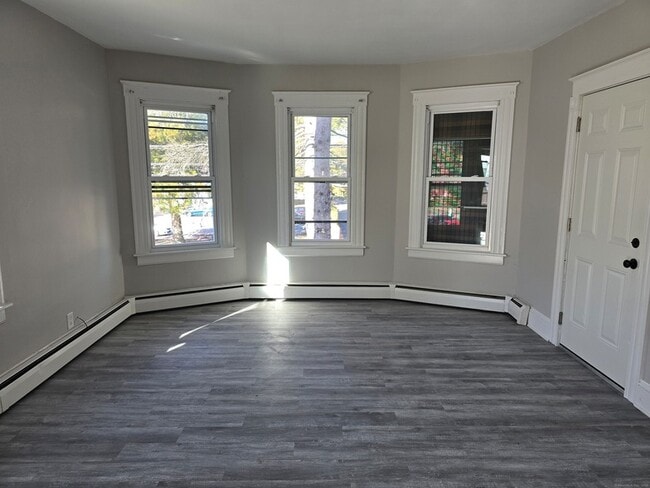 Photo - 465 Burritt St Unit 2nd floor