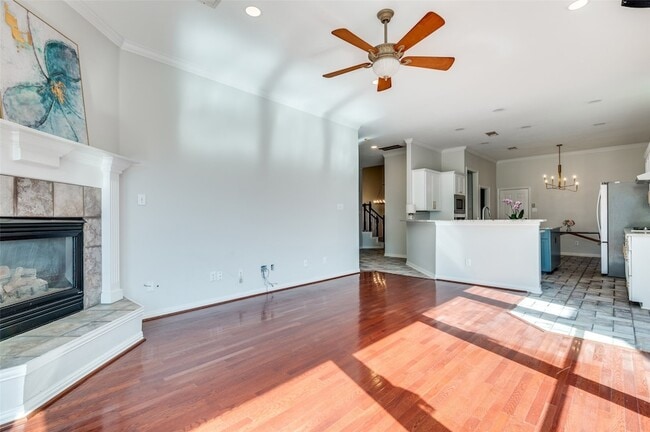 Photo - 2917 Waterford Dr