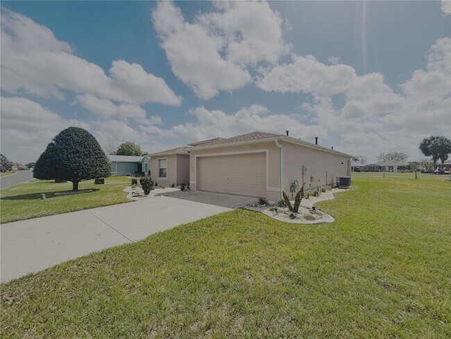 Photo - 15596 SW 13th Cir