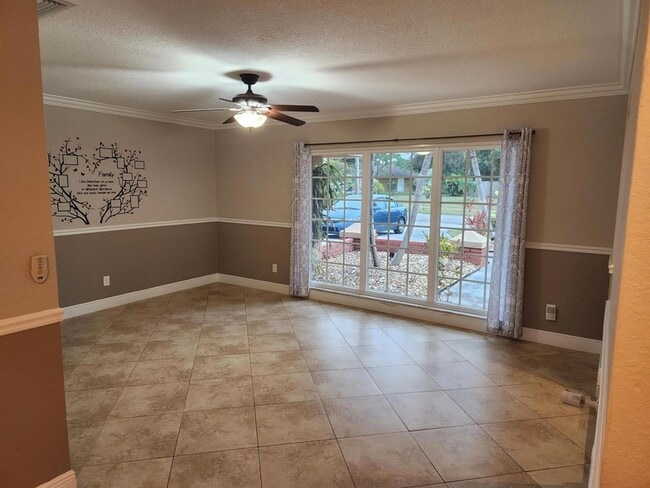 Photo - 357 NE Brasher Ct