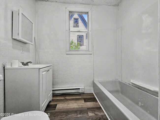 Photo - 602 Prospect Ave Unit Right