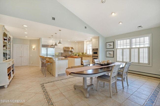 Photo - 233 Beach Front Unit 3