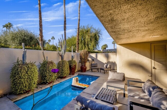 Photo - 1173 E Alejo Rd