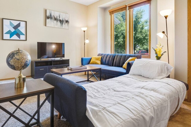 Photo - 2416 S Tiger Lily Dr Unit ID1308975P