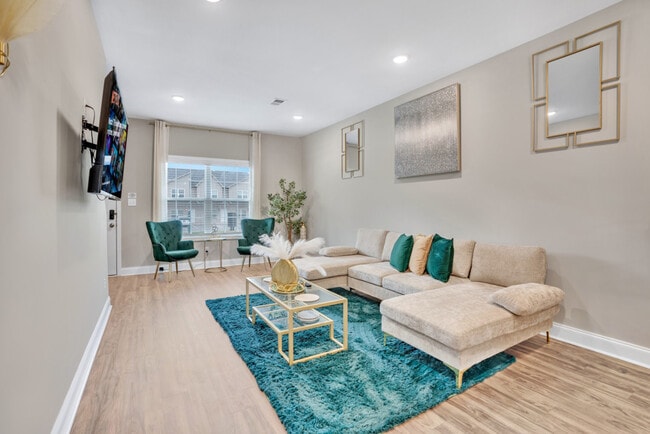 Building Photo - 541 New S Dr Unit ID1234449P