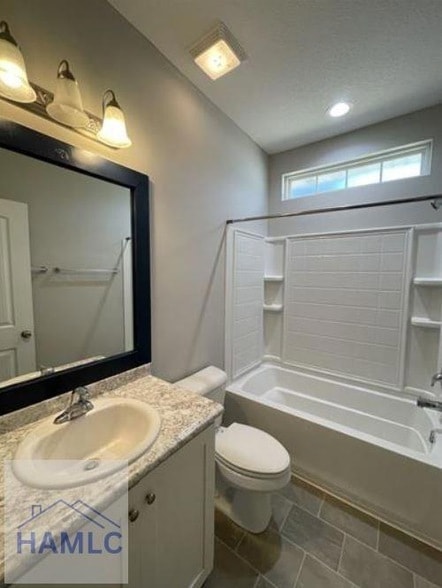 Photo - 424 Alcott Cir