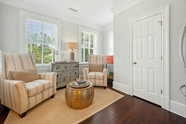 Building Photo - 743 Collins Meadow Dr Unit SI ID1472159P