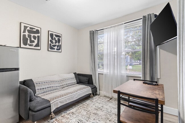 Building Photo - 4501 N 36th St Unit ID1244311P