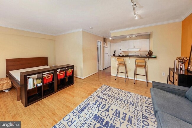 Photo - 2030 F St NW Unit 209