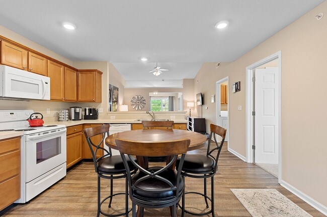 Photo - Redwood Westfield Myra Way