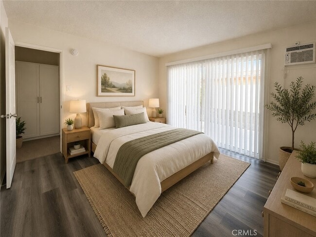 Photo - 685 E Vista Chino Unit 1