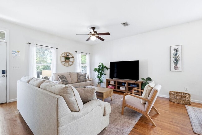 Photo - 106 Georgie St Unit SI ID1447115P