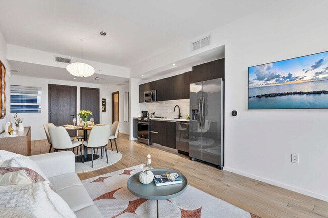 Photo - 398 NE 5th St Unit ID1372297P