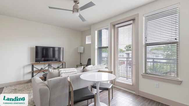 Photo - 3383 Cedarplaza Ln Unit 1209.1404481