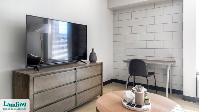 Photo - 2021 10th Ave S Unit 619