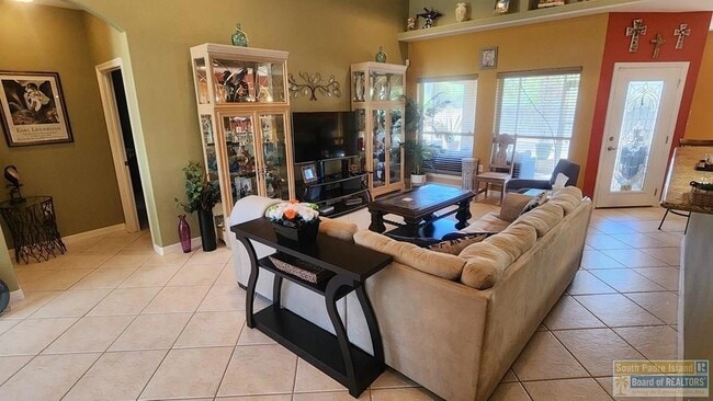 Photo - 15 Cypress Point Dr