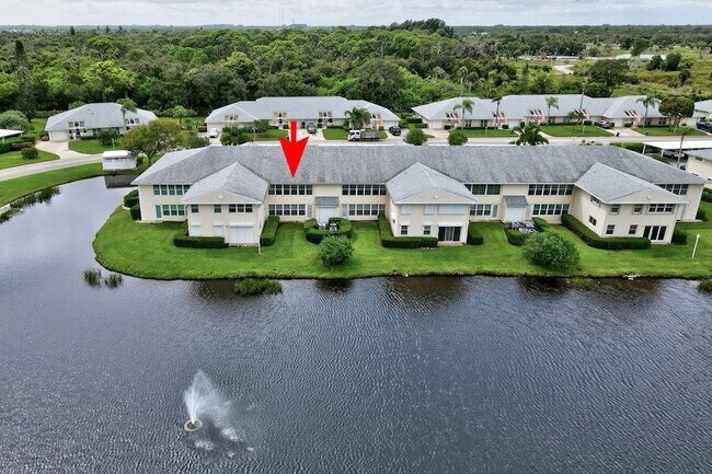 Photo - 830 Lake Orchid Cir Unit 207