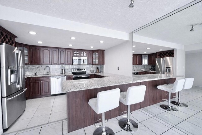 Photo - 600 NE 36th St Unit 1502