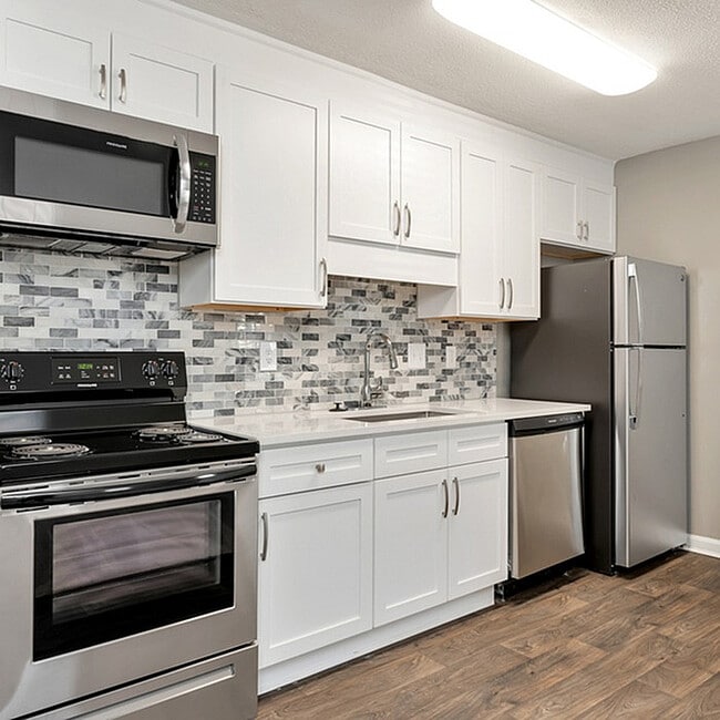 DSC_0534 - Arbor Creek